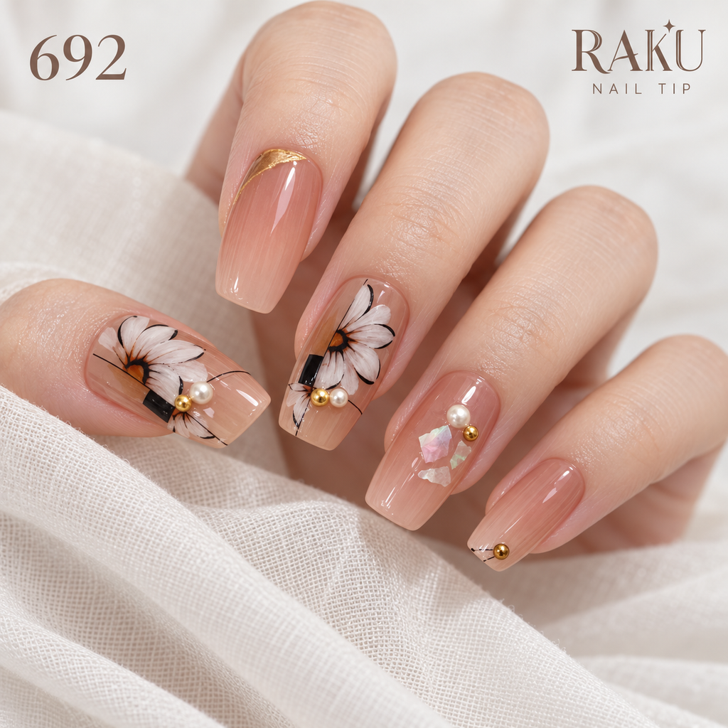 692 ネイルチップ ホワイトフラワー パール シェル 上品 結婚式 お呼ばれ コフィン ミディアム RAKU